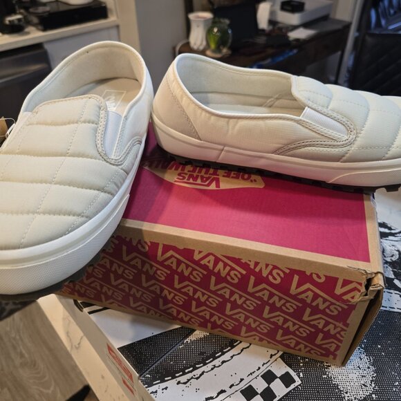 VANS Snow Lodge Slipper Mens US Size 11 Quilted Marshmallow ***RARE*** NEW - Picture 3 of 9